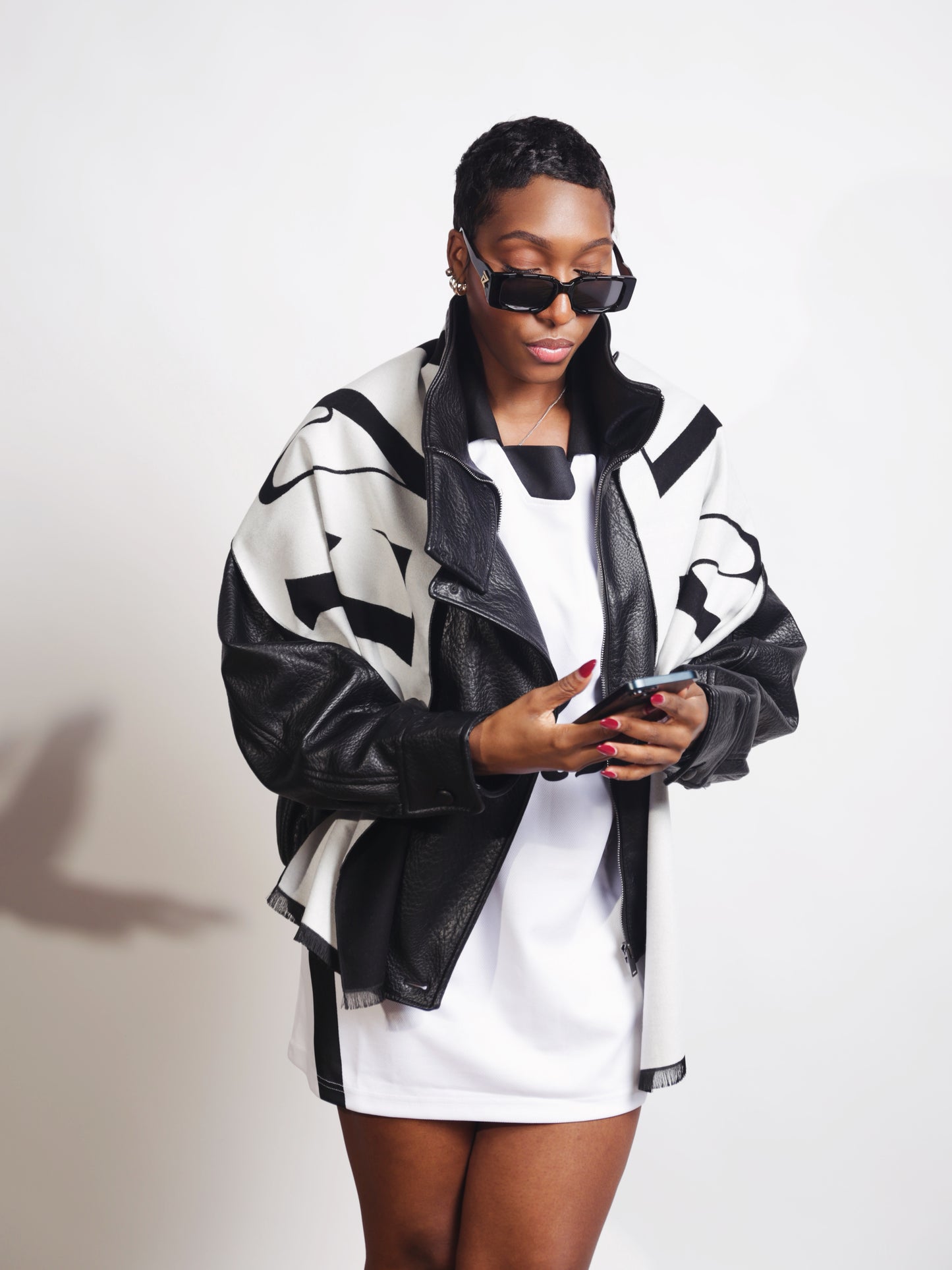 FAFEZA Wool Scarf Reversible